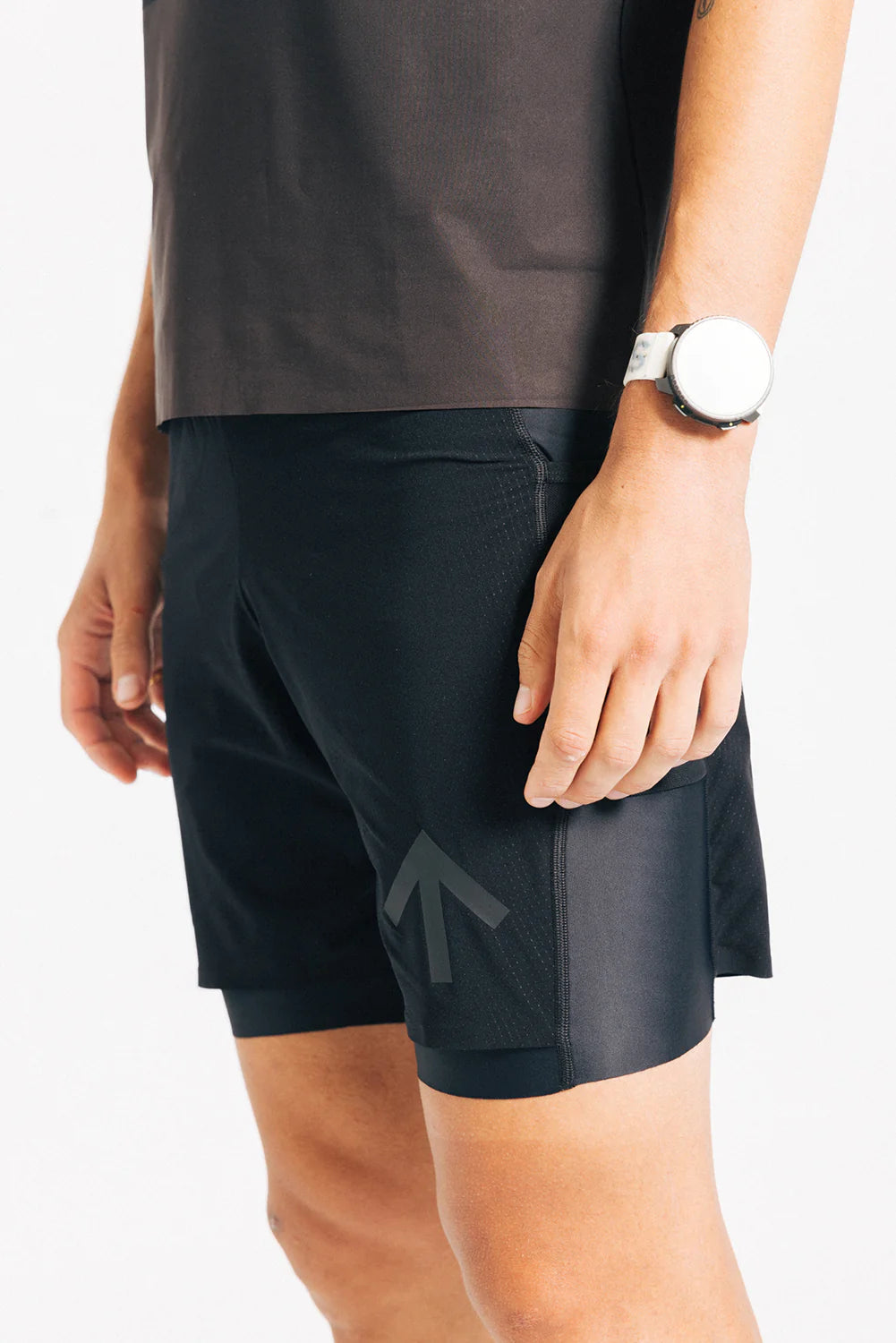 AROW Ultra Short v.3 - Black and Black
