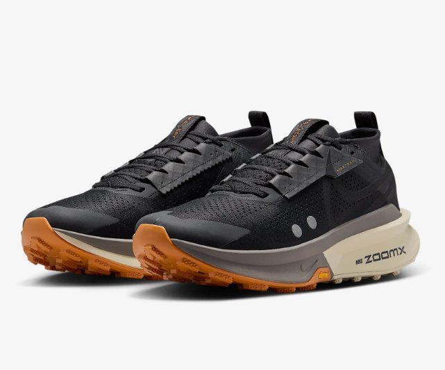 Nike ZoomX Zegama Trail 2 - Off Noir Monarch