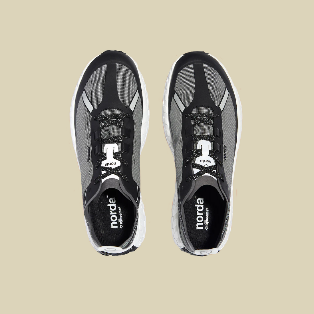NORDA 001 Black/White
