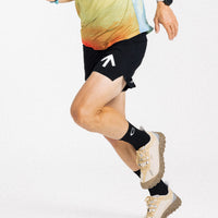CHANCE Arow Marathon Short V2 - Black/ White