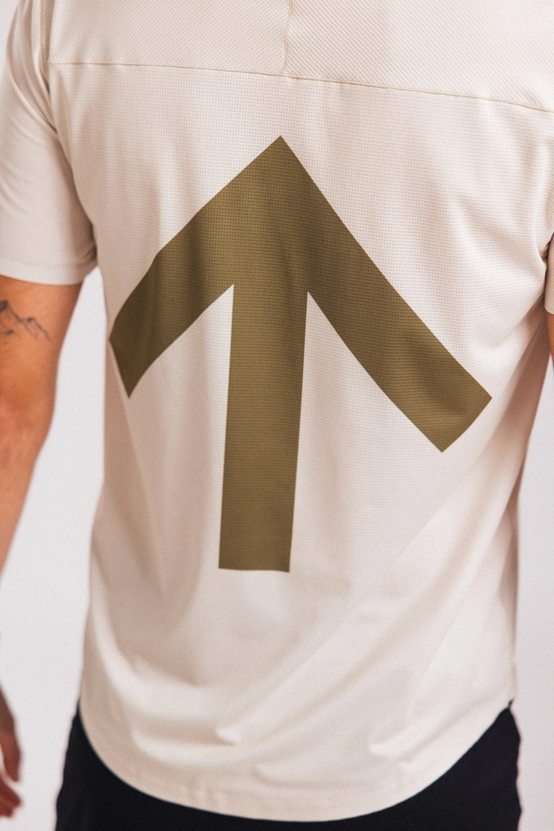 Chance AROW Lightweight Tee - Feather and Olive Branch