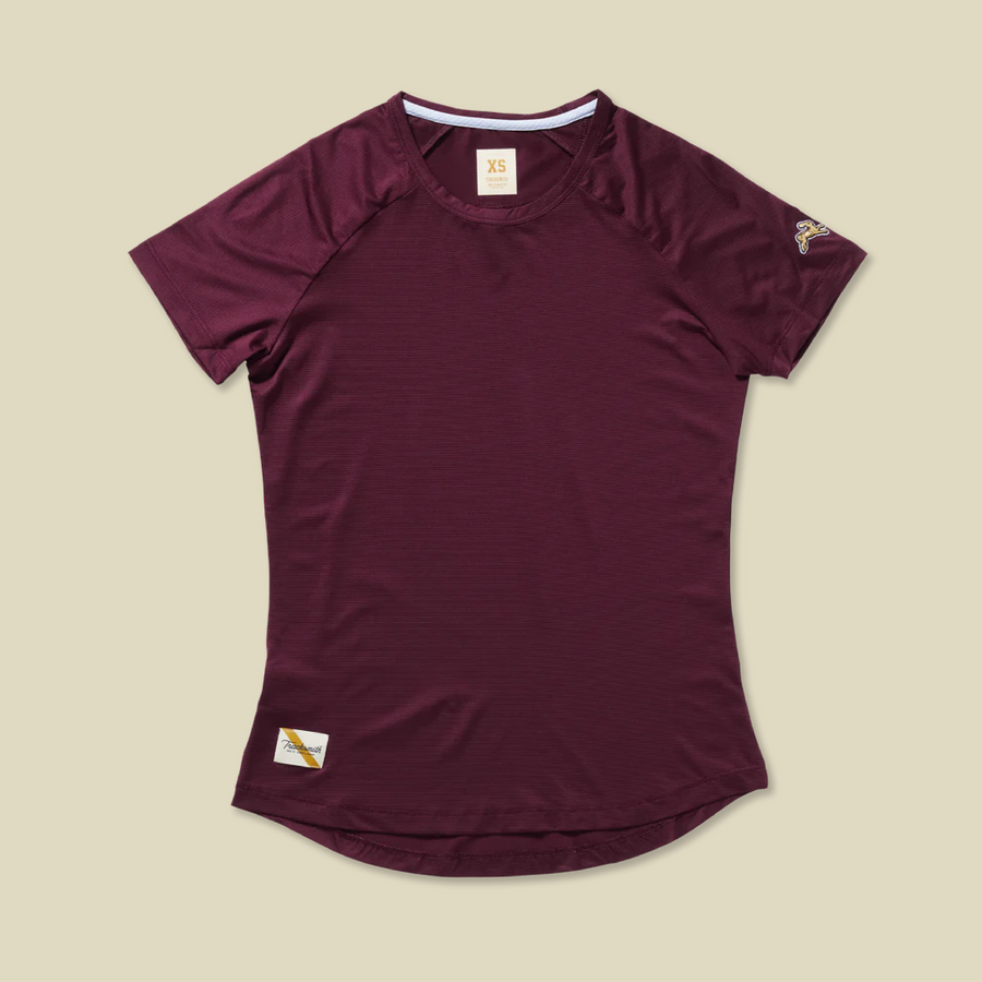 TRACKSMITH Twilight Tee Wine Women